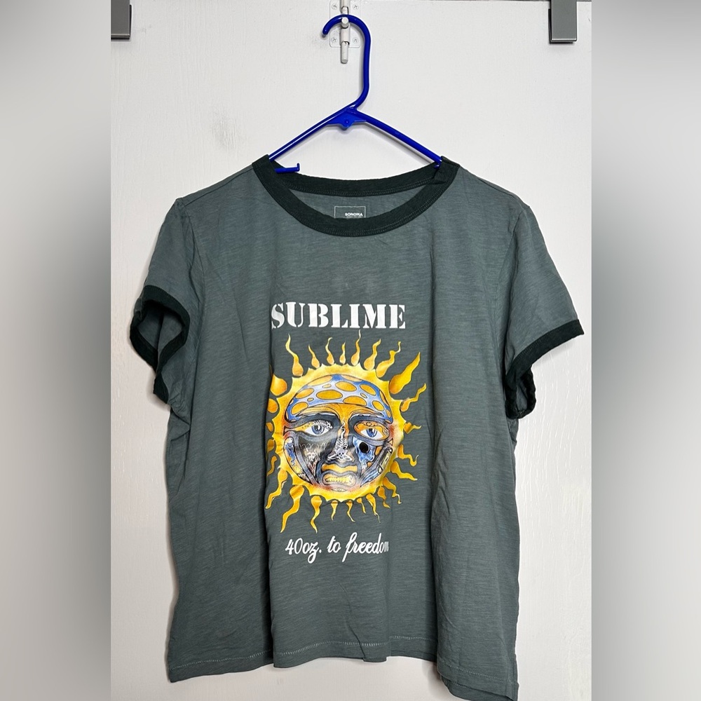 Sublime Graphic Tee with Sun Design.  Women’s XXL